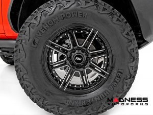 Custom Wheels (1) - Rough Country - 88 Series - Gloss Black - 17 x 8.5 / 6 x 5.5 / -12 / 4.5" 